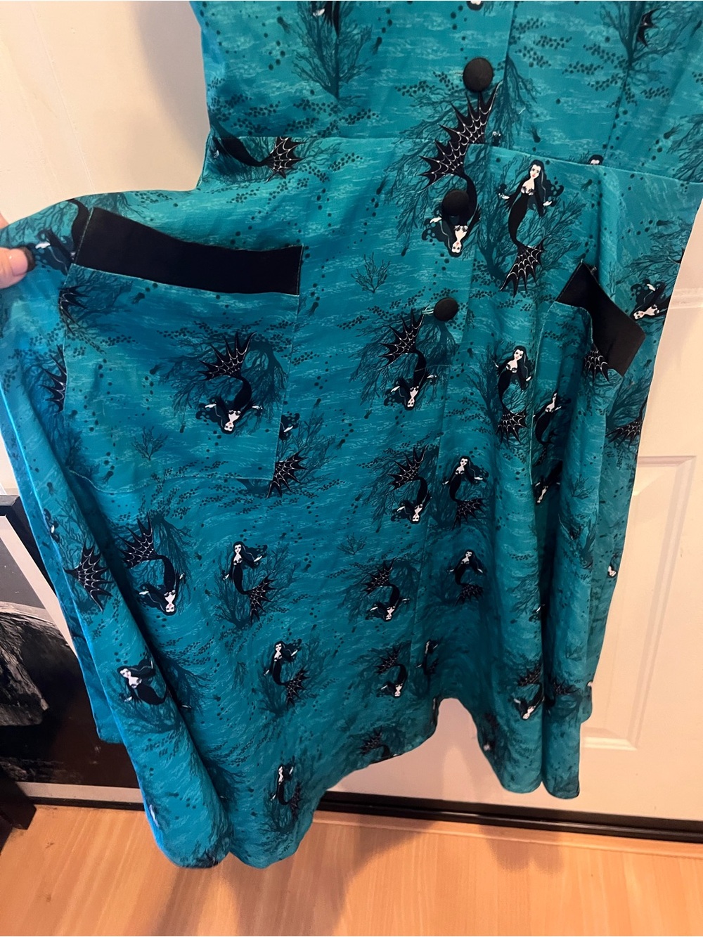 Mermaid print dress - Picture 3 of 4